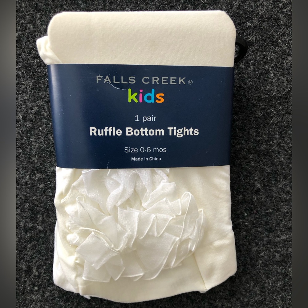 White Baby Tights with ruffle bottom 0-6 months
